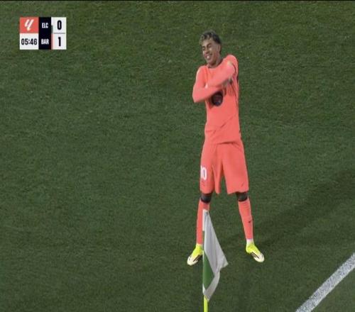 郑钦文,总决赛首战,告捷,开云365,KaiYun365,开云365官网,开云365体育官网,开云365体育下载,开云365APP